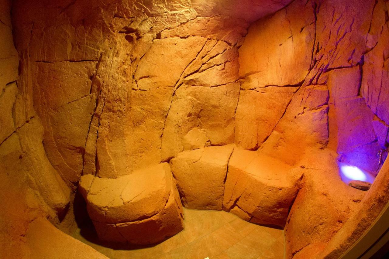 New Emotion Room Трієст Екстер'єр фото